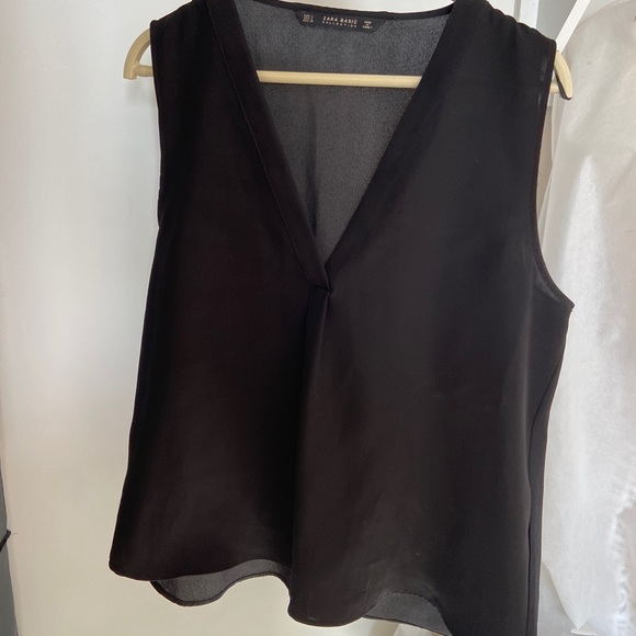 Zara black v-neck blouse - Picture 2 of 4